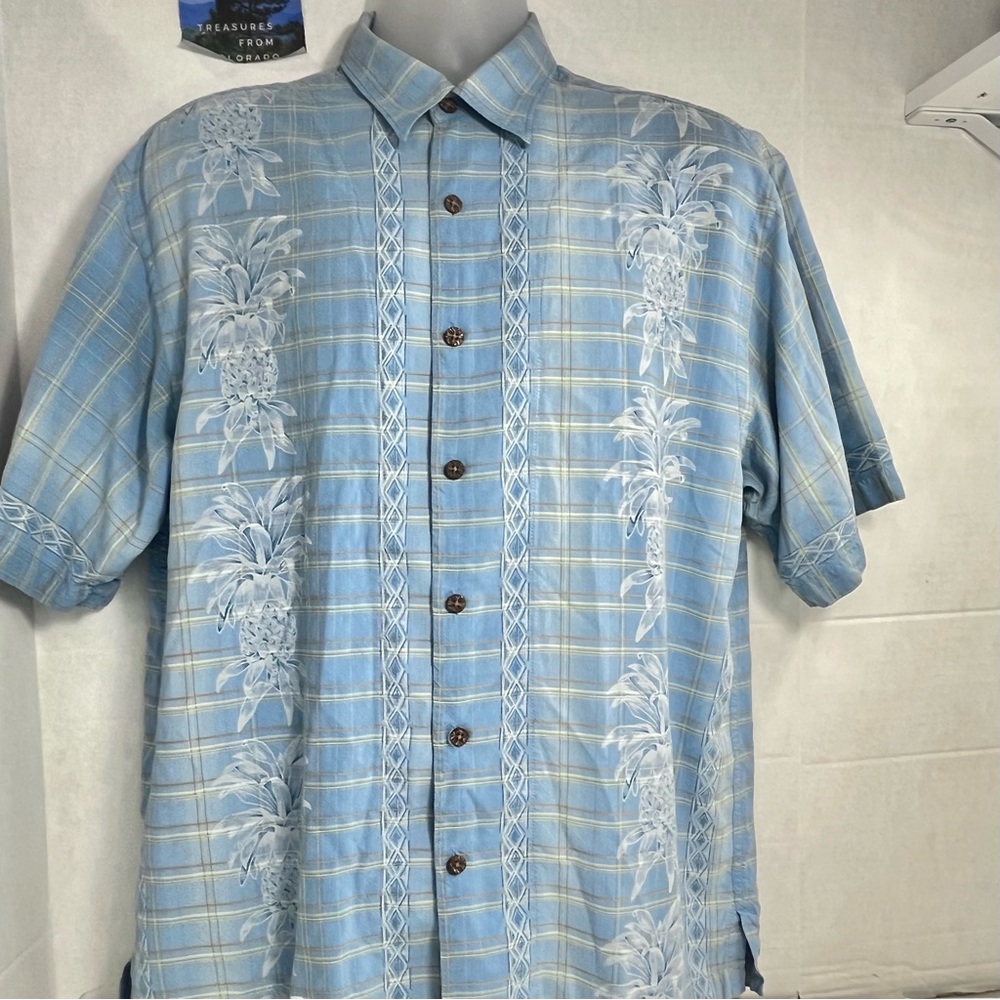 Classic Tommy Bahama 100% Silk Hawaiian camp shirt light blue with pineapples.